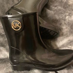 MK Rain Boots..... NWOB